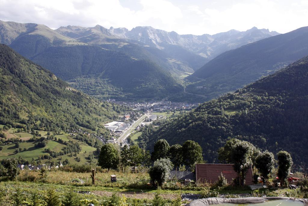 Apartamentos Valle De Aran Mont Екстериор снимка