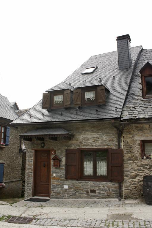 Apartamentos Valle De Aran Mont Екстериор снимка