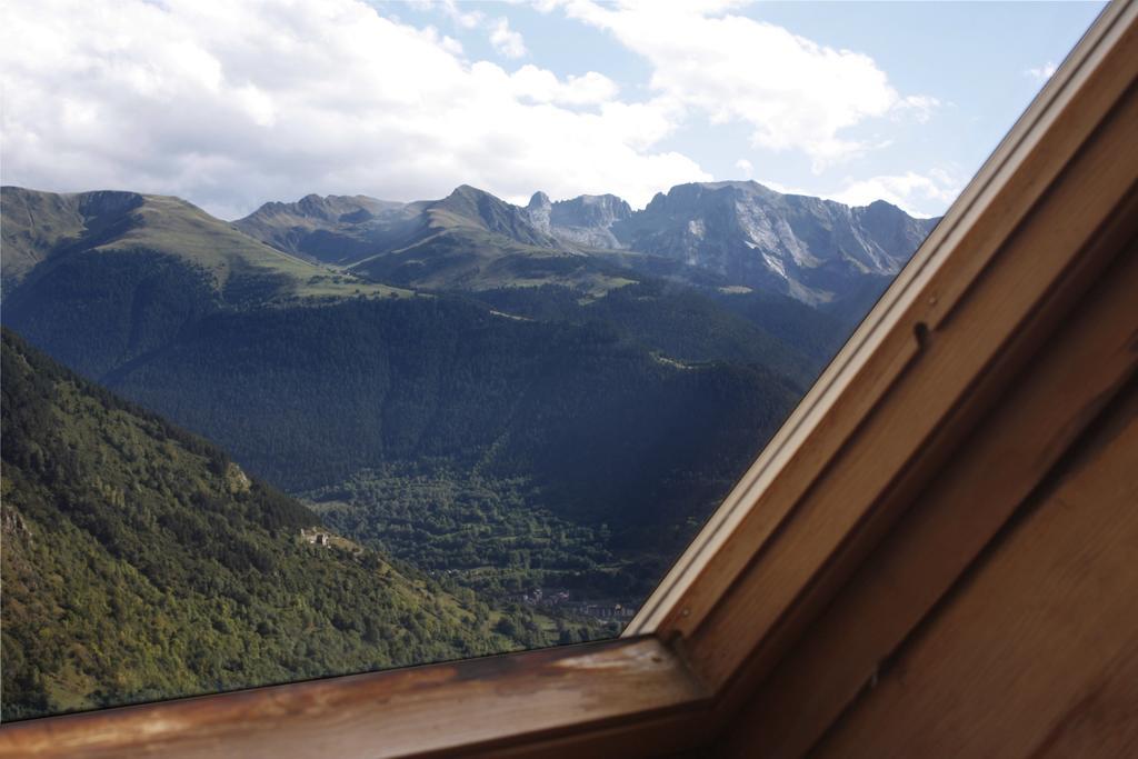 Apartamentos Valle De Aran Mont Стая снимка