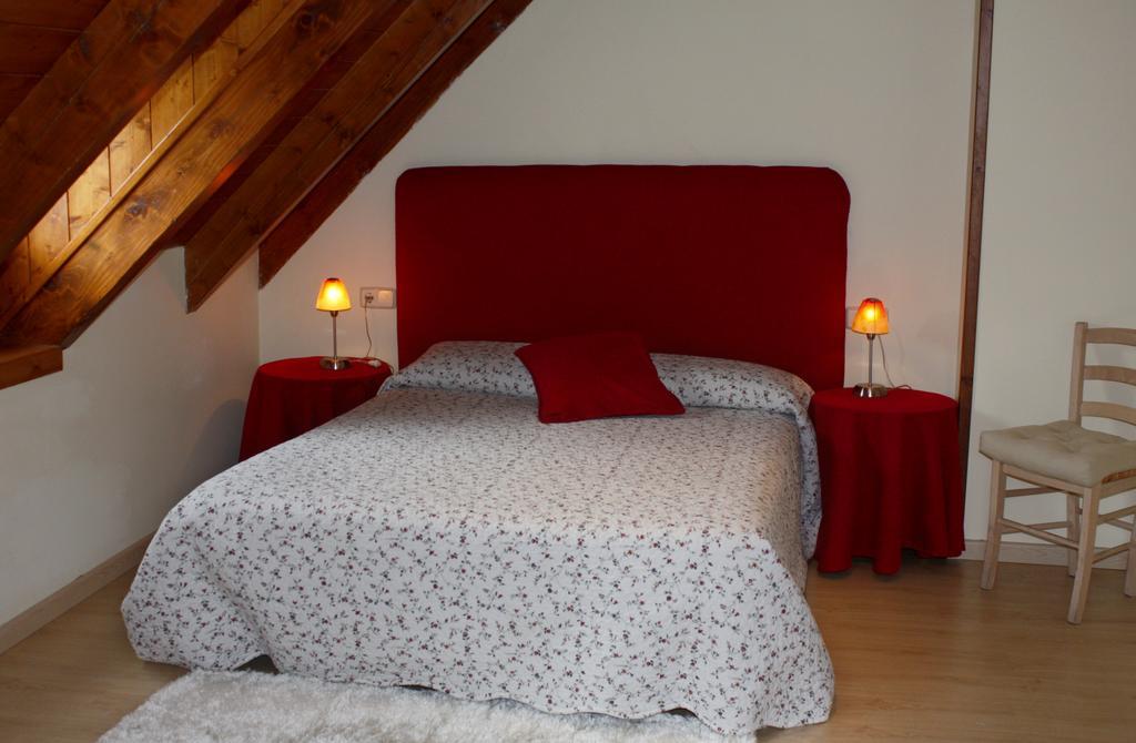 Apartamentos Valle De Aran Mont Стая снимка